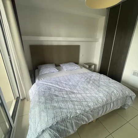 Meuble Pont Du Gard 4 Personnes Apartment *